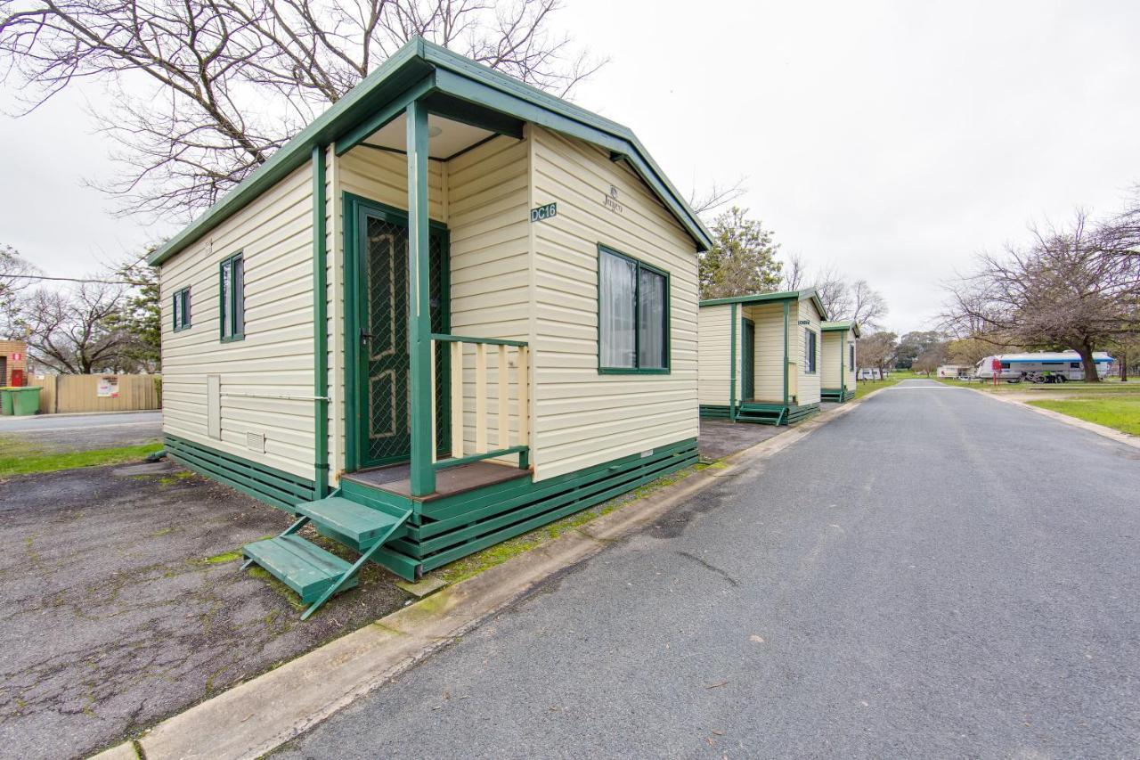 Borderland Wodonga Holiday Park Δωμάτιο φωτογραφία